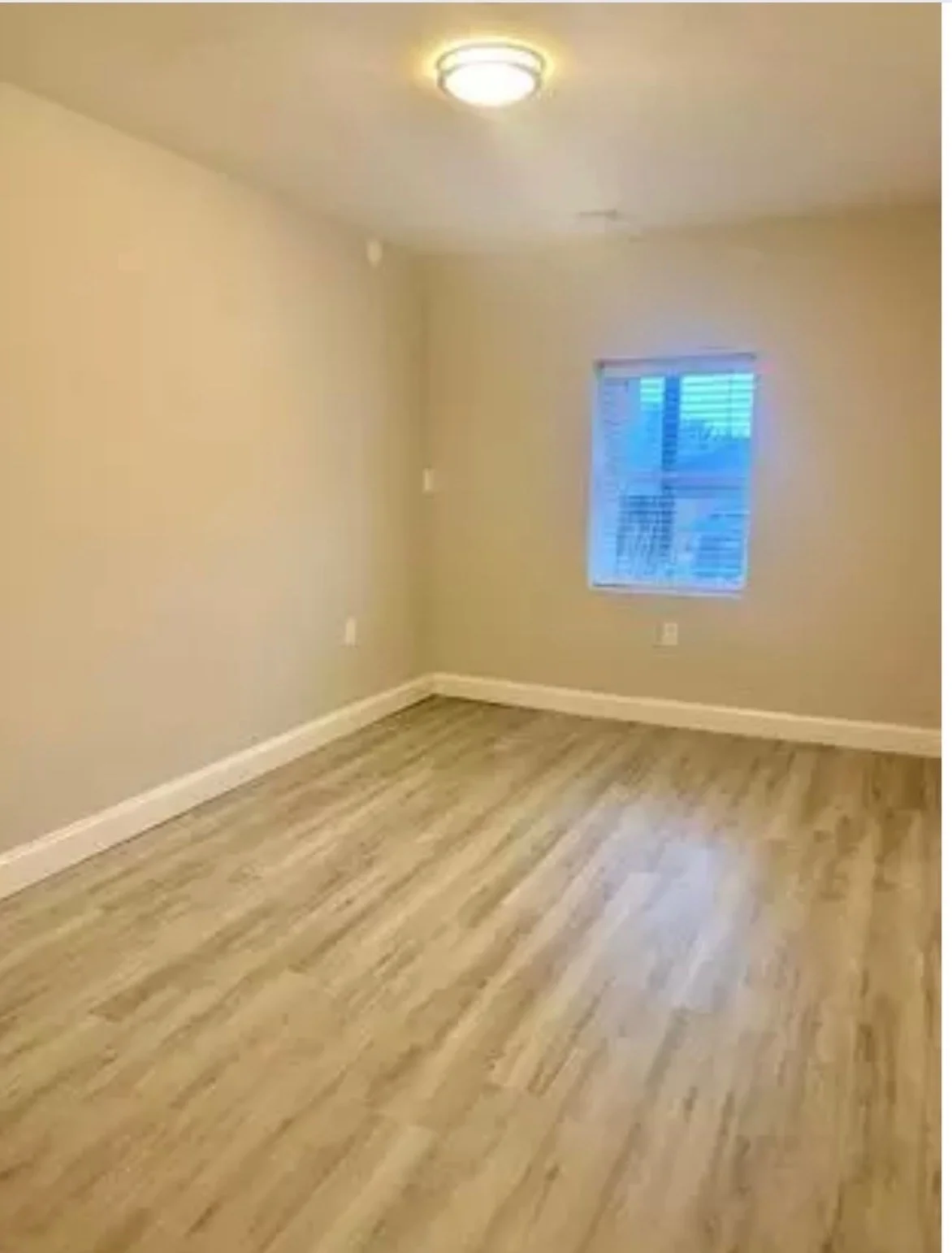 2 bed, 1 bath apartment for rent at 4380 North Main St Unit G 5, Steep Brook — photo 2 of 5