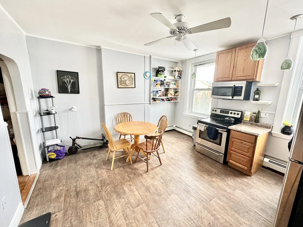 2 bed, 1 bath apartment for rent at 439 Cambridge St Unit 2, East Cambridge