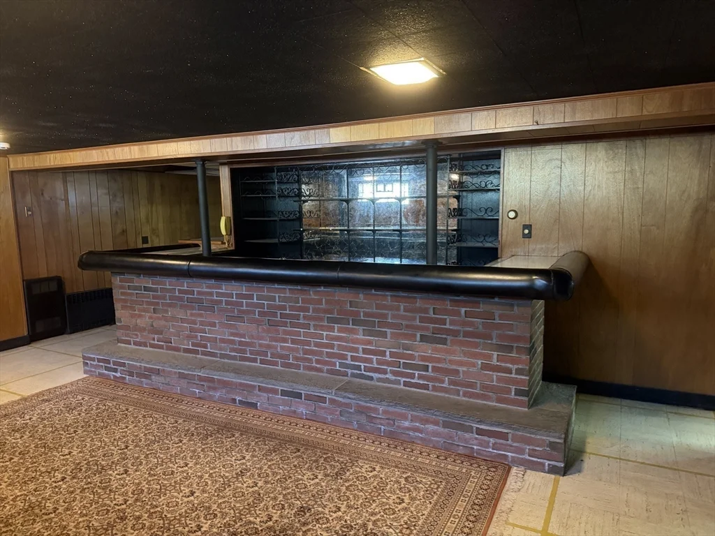 2 bed, 1 bath apartment for rent at 439 Lowell St, Andover — photo 13 of 18