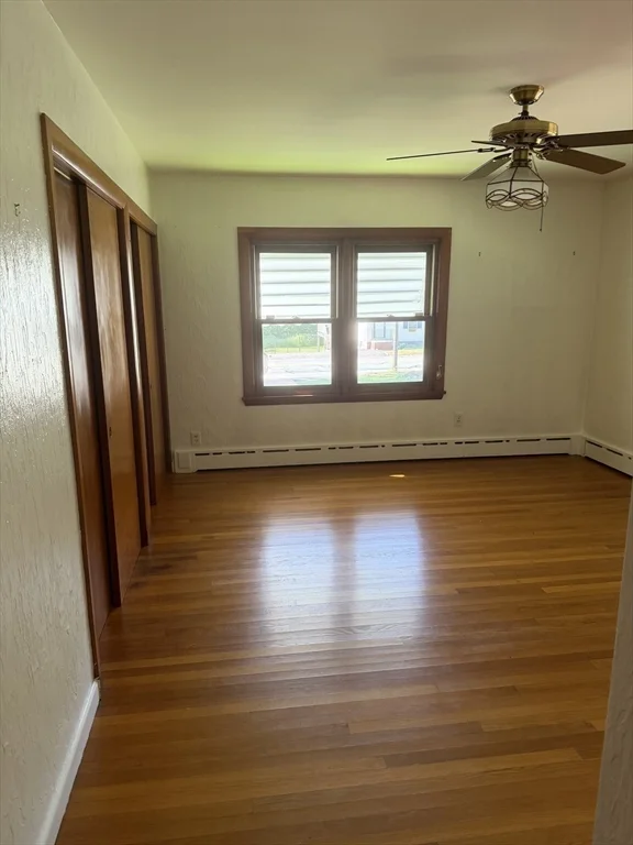 2 bed, 1 bath apartment for rent at 439 Lowell St, Andover — photo 11 of 18