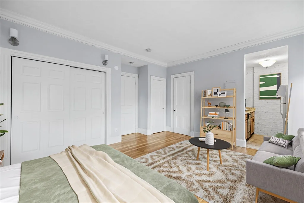 Studio bed, 1 bath apartment for rent at 439 Marlborough Unit 32, Back Bay — photo 5 of 13