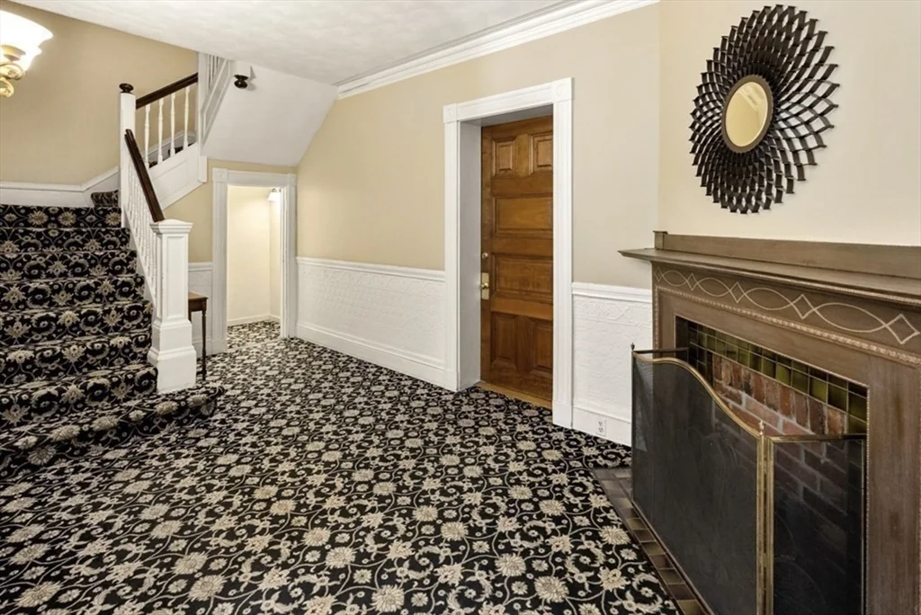 Studio bed, 1 bath apartment for rent at 439 Marlborough Unit 32, Back Bay — photo 11 of 13
