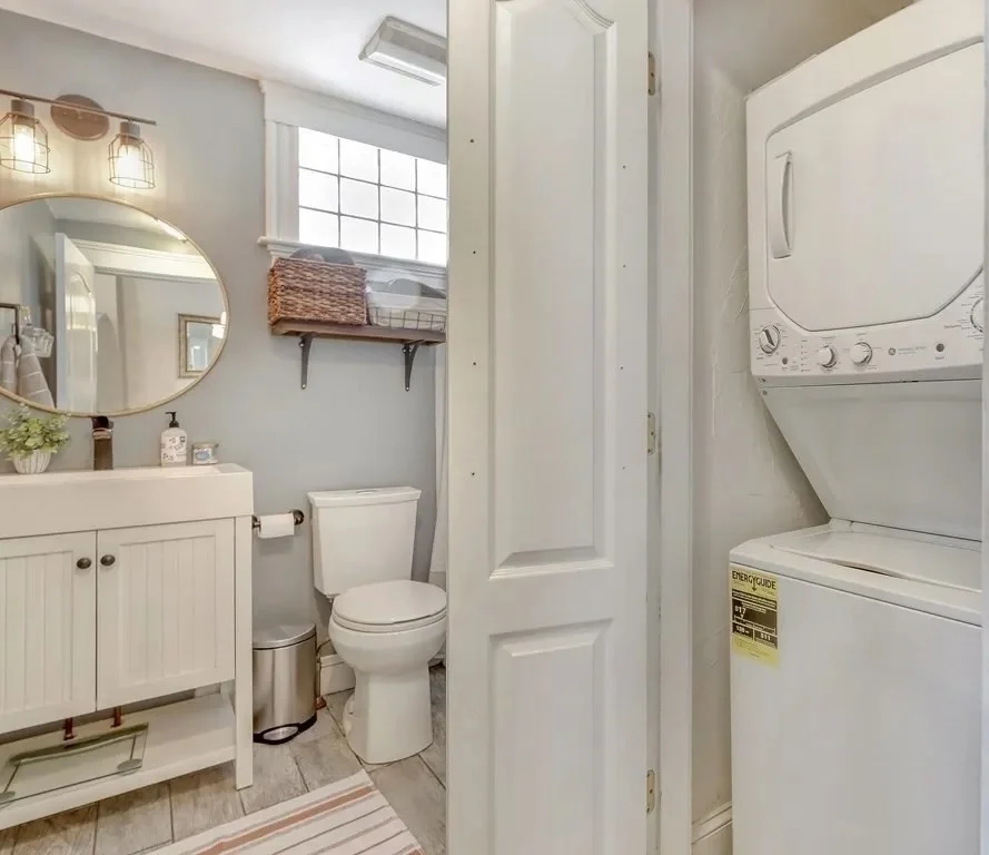 2 bed, 1 bath apartment for rent at 439 West Fourth St Unit 3, South Boston — photo 15 of 20