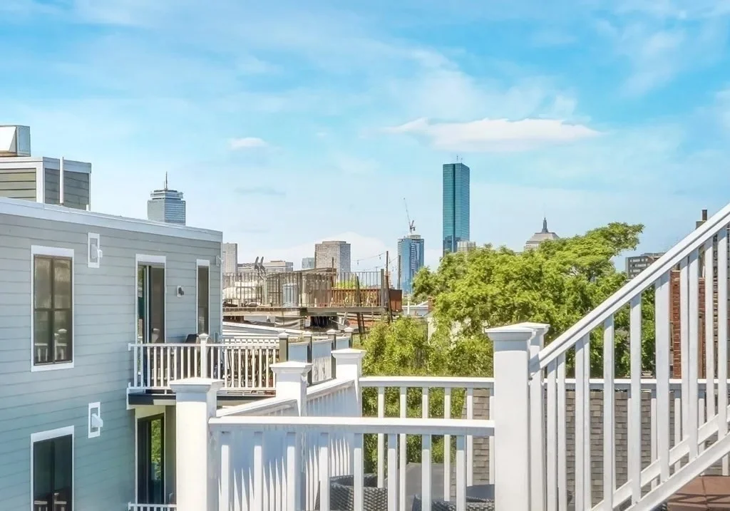 2 bed, 1 bath apartment for rent at 439 West Fourth St Unit 3, South Boston — photo 17 of 20