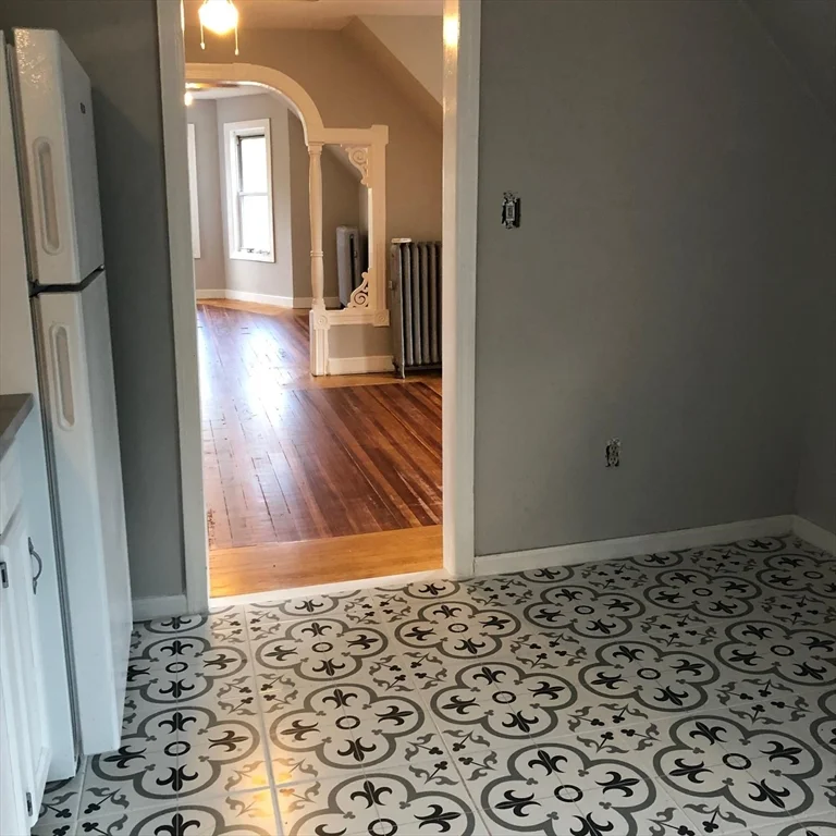 3 bed, 1 bath apartment for rent at 44-46 Benefit St Unit 3, Attleboro — photo 8 of 12