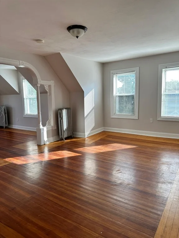 3 bed, 1 bath apartment for rent at 44-46 Benefit St Unit 3, Attleboro — photo 3 of 12