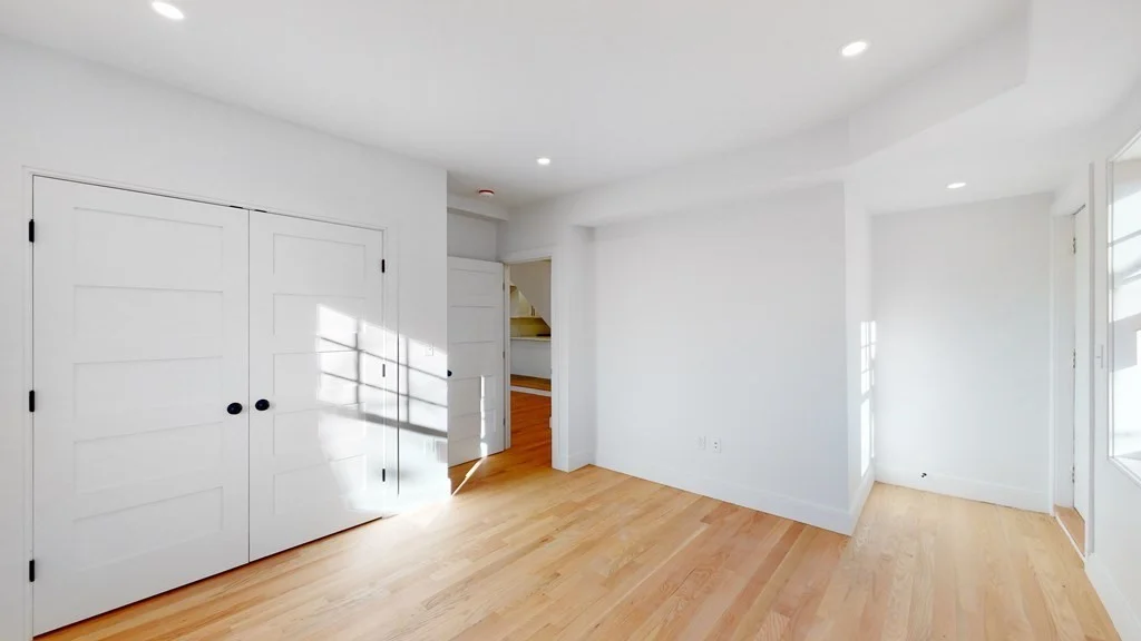 4 bed, 2 bath apartment for rent at 44-46 High St Unit 1, Auburndale — photo 10 of 15