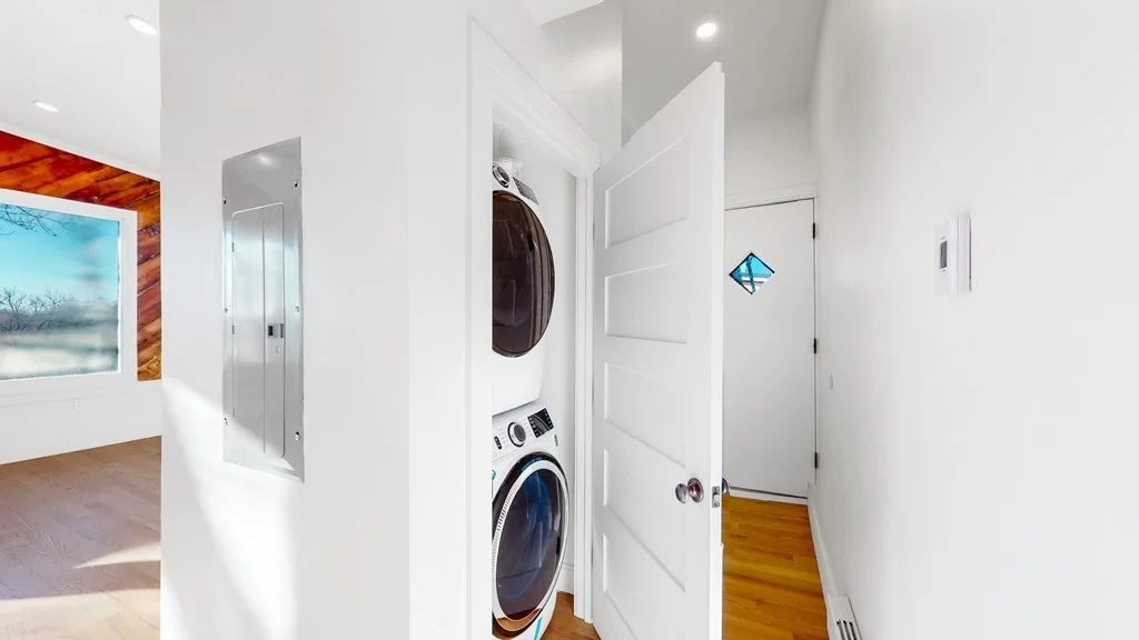 2 bed, 1 bath apartment for rent at 44-46 High St Unit 3, Auburndale — photo 9 of 16