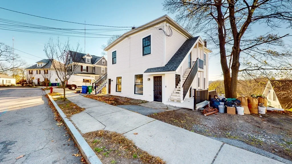 2 bed, 1 bath apartment for rent at 44-46 High St Unit 3, Auburndale — photo 11 of 16