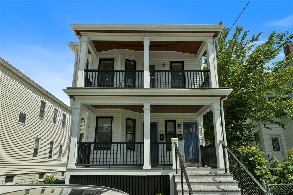 2 bed, 1 bath apartment for rent at 44-46 Pinkham Rd Unit 2, Tufts University
