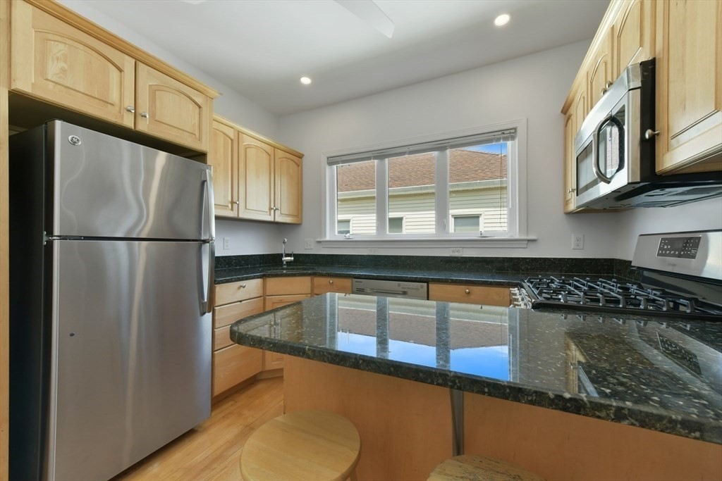 2 bed, 1 bath apartment for rent at 44-46 Pinkham Rd Unit 2, Tufts University — photo 3 of 24