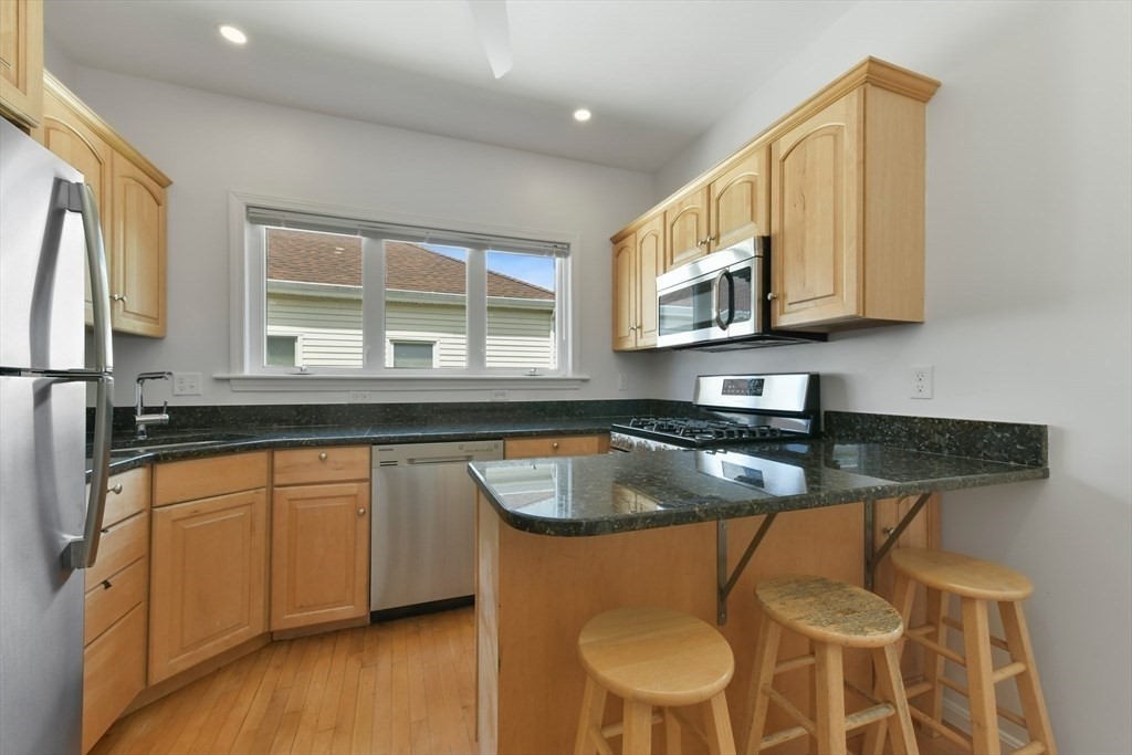 2 bed, 1 bath apartment for rent at 44-46 Pinkham Rd Unit 2, Tufts University — photo 4 of 24