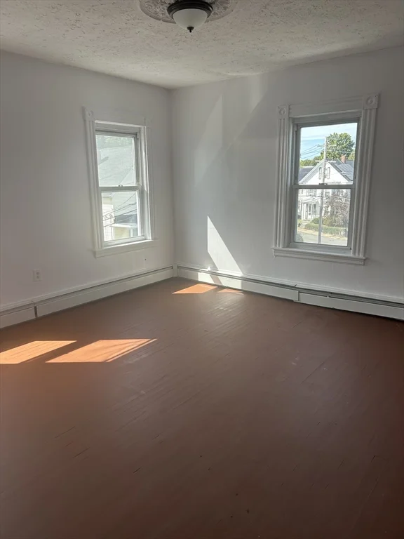 3 bed, 1 bath apartment for rent at 44-46 Salem St Unit 3, Fitchburg — photo 7 of 12