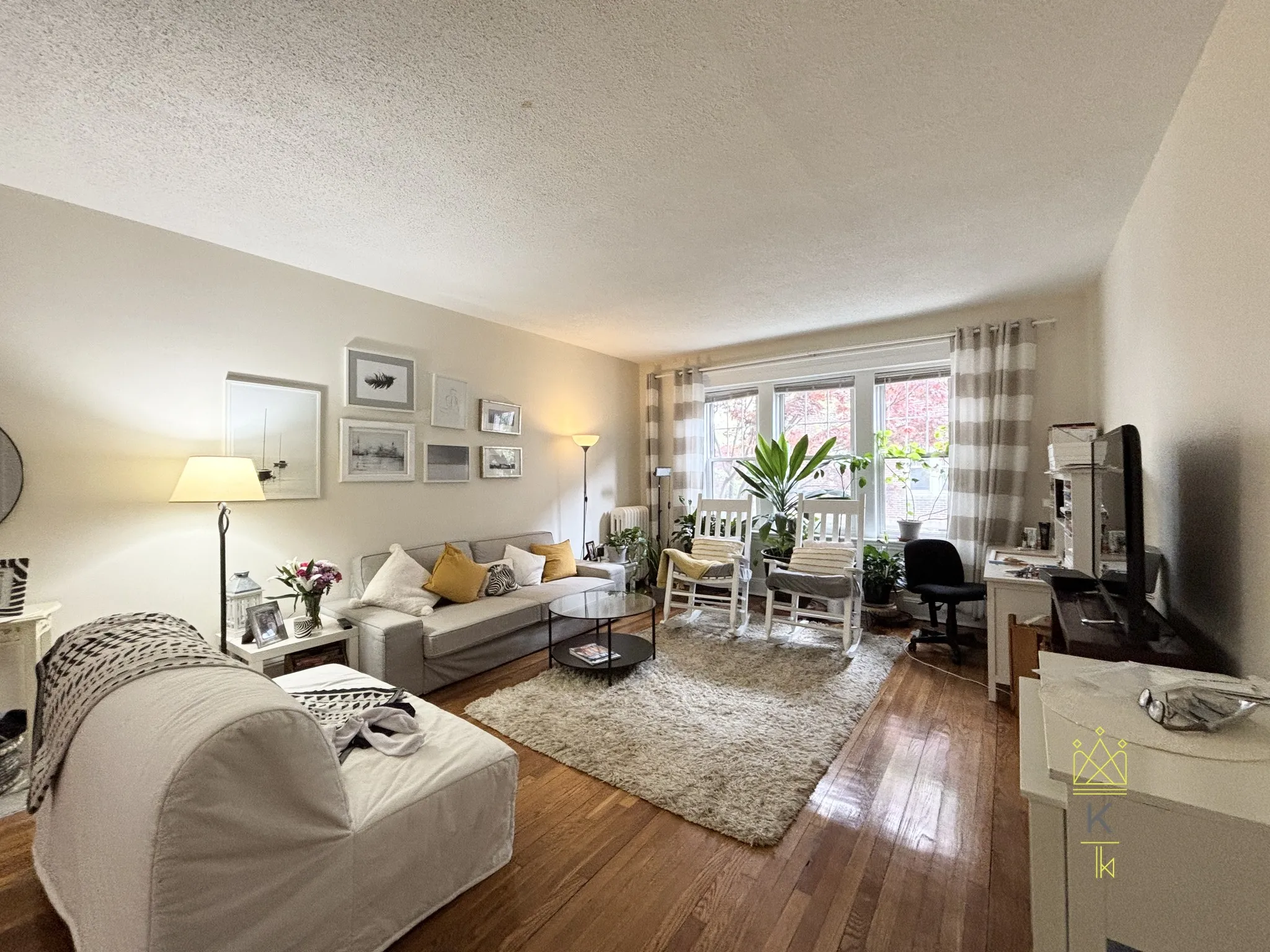 2 bed, 1 bath apartment for rent at 44A Saint Paul St Unit 1, Coolidge Corner — photo 1 of 13