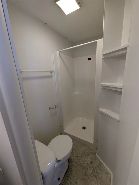 1 bed, 1 bath apartment for rent at 44 Barrington Rd Unit 1, Longmeadow — photo 9 of 11