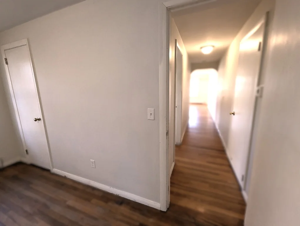 1 bed, 1 bath apartment for rent at 44 Barrington Rd Unit 1, Longmeadow — photo 8 of 11