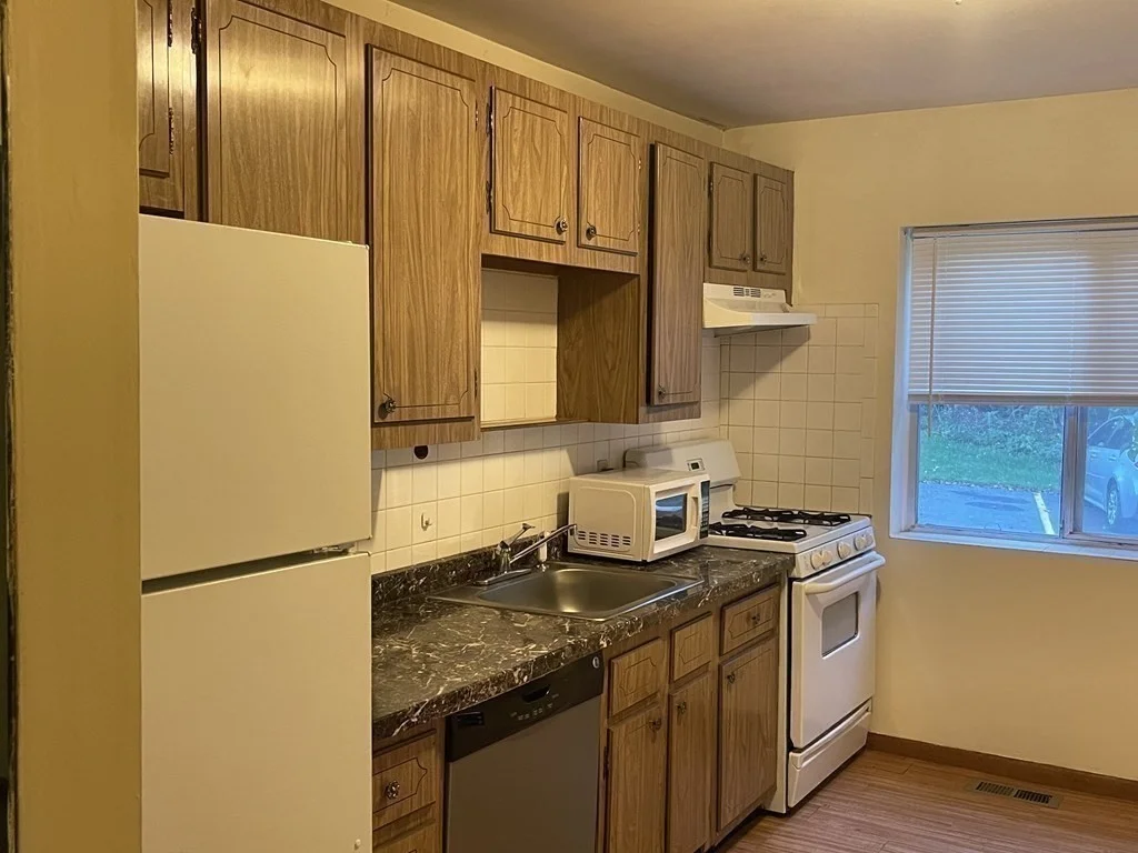2 bed, 1 bath apartment for rent at 44 Bayberry Dr Unit 1, Sharon — photo 5 of 31