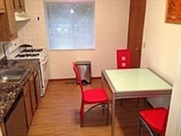 2 bed, 1 bath apartment for rent at 44 Bayberry Dr Unit 1, Sharon — photo 9 of 31