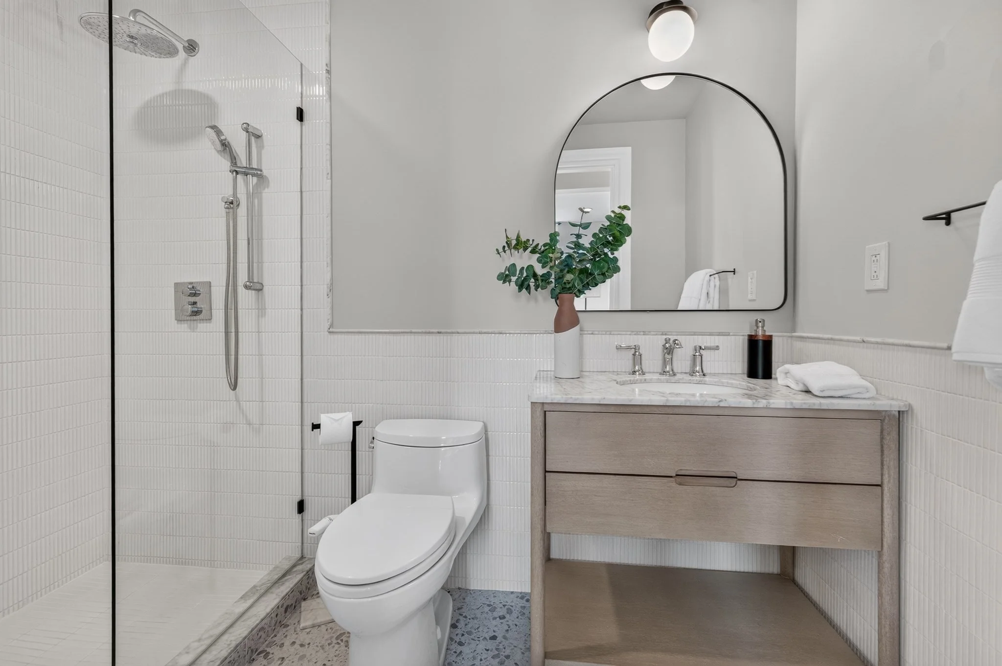 3 bed, 1 bath apartment for rent at 44 Beacon St Unit 4, Chelsea — photo 8 of 11