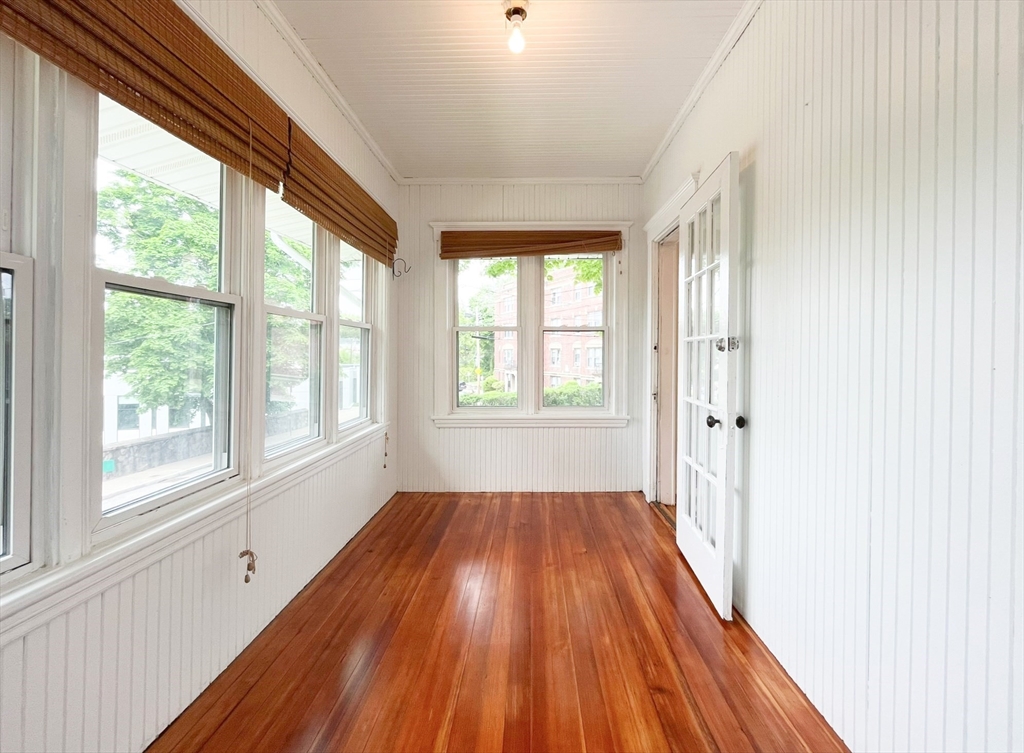 3 bed, 1 bath apartment for rent at 44 Bellevue St Unit 1, West Roxbury — photo 11 of 26