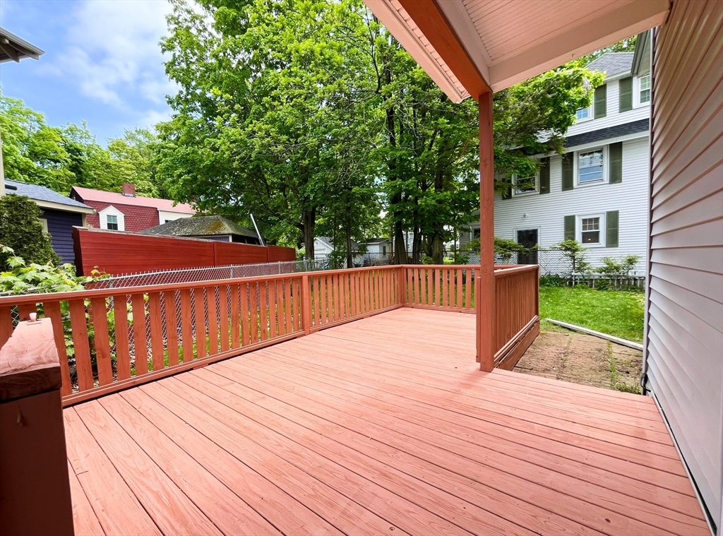 3 bed, 1 bath apartment for rent at 44 Bellevue St Unit 1, West Roxbury — photo 21 of 26