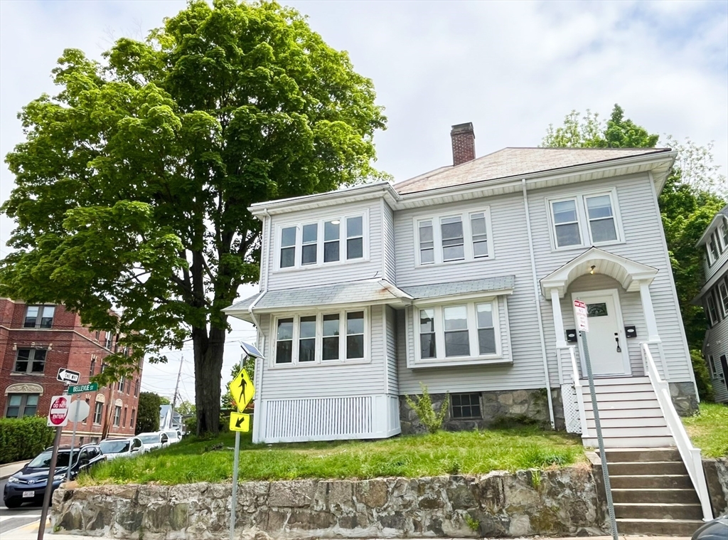 3 bed, 1 bath apartment for rent at 44 Bellevue St Unit 1, West Roxbury