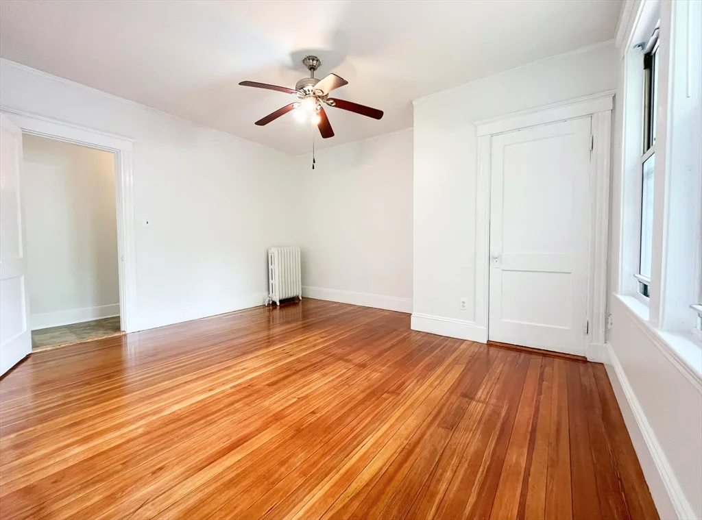 3 bed, 1 bath apartment for rent at 44 Bellevue St Unit 2, West Roxbury — photo 16 of 28