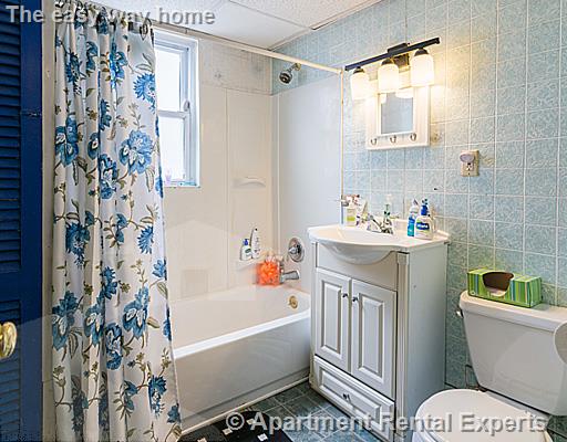 3 bed, 1 bath apartment for rent at 44 Benton Rd Unit 1, Spring Hill — photo 4 of 8