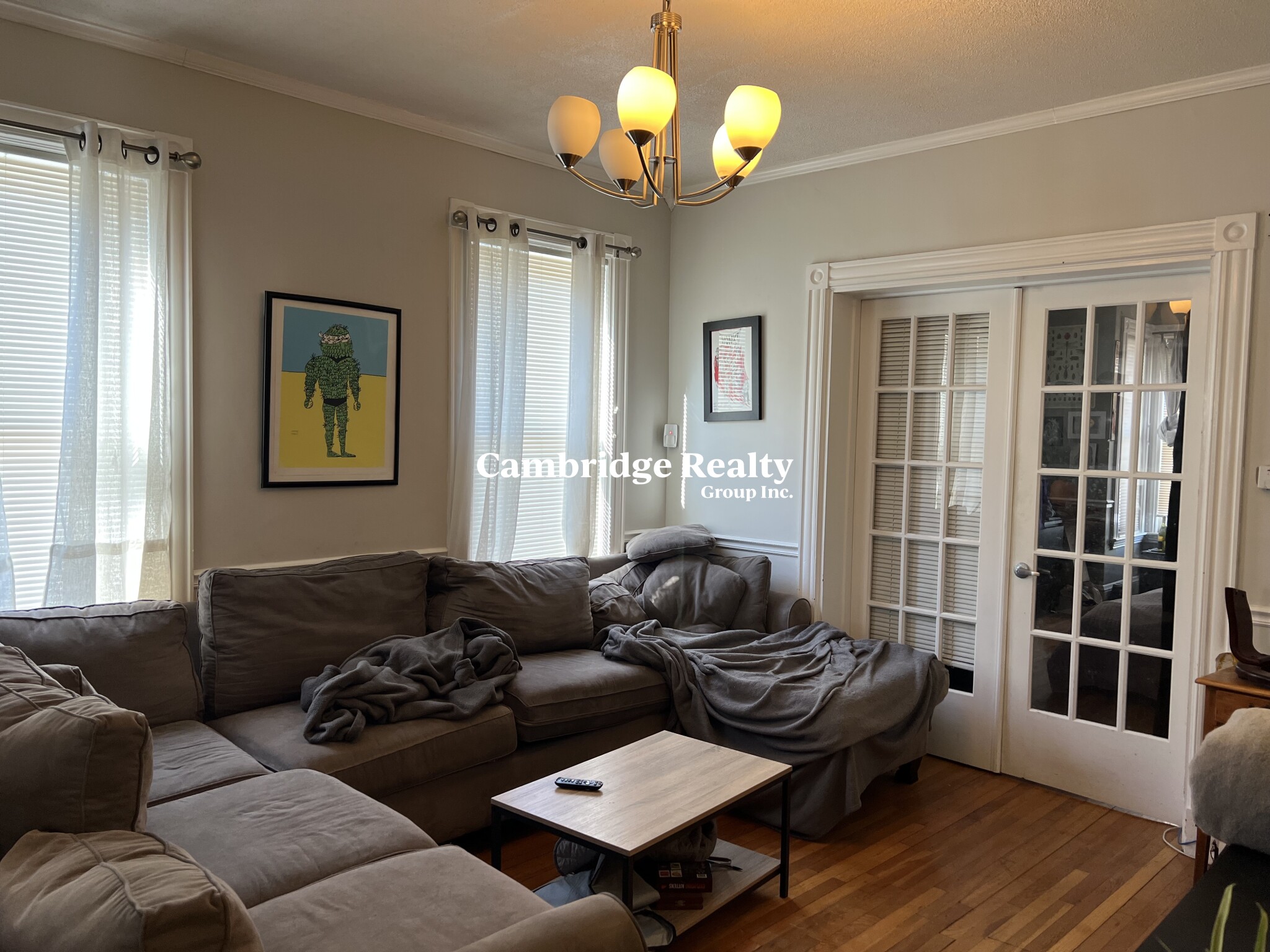 3 bed, 1 bath apartment for rent at 44 Berkeley St Unit 1, Spring Hill — photo 2 of 11