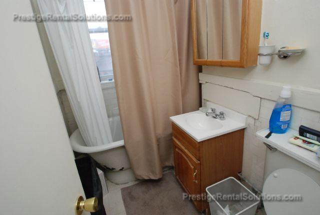 Studio bed, 1 bath apartment for rent at 44 Boylston St Unit 44, Jamaica Plain — photo 4 of 10
