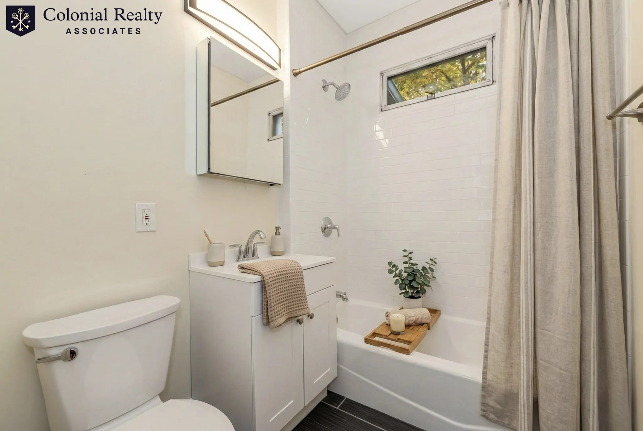 2 bed, 1 bath apartment for rent at 44 Brackett St Unit 03, Brighton — photo 3 of 12