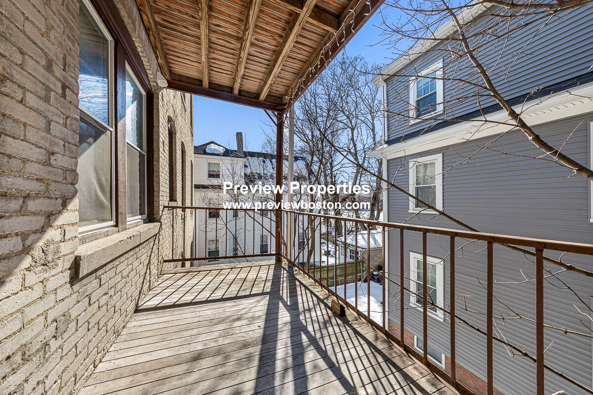 3 bed, 1 bath apartment for rent at 44 Brackett St Unit 2P, Brighton — photo 11 of 18