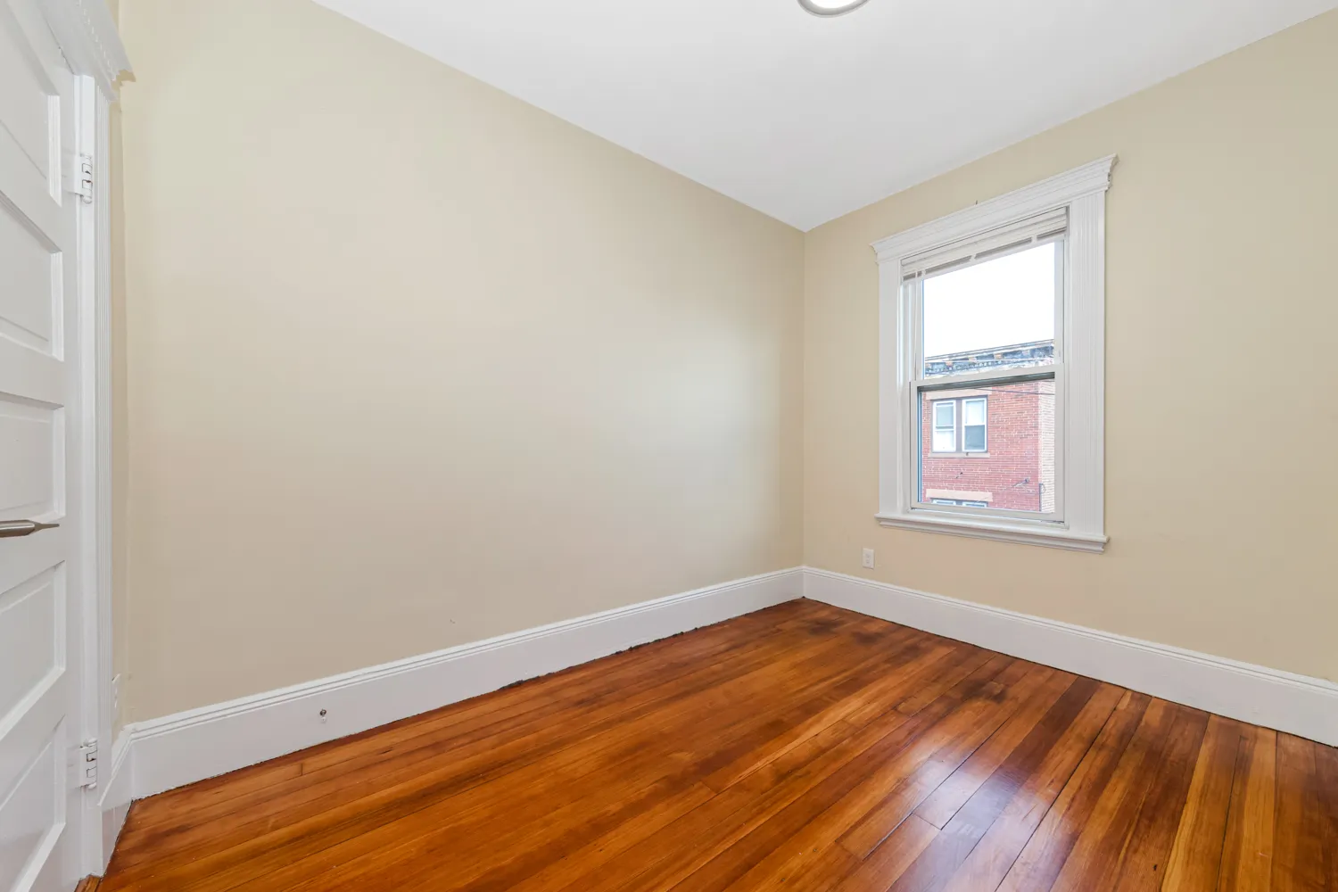 3 bed, 1 bath apartment for rent at 44 Brackett St Unit 3, Brighton — photo 20 of 27