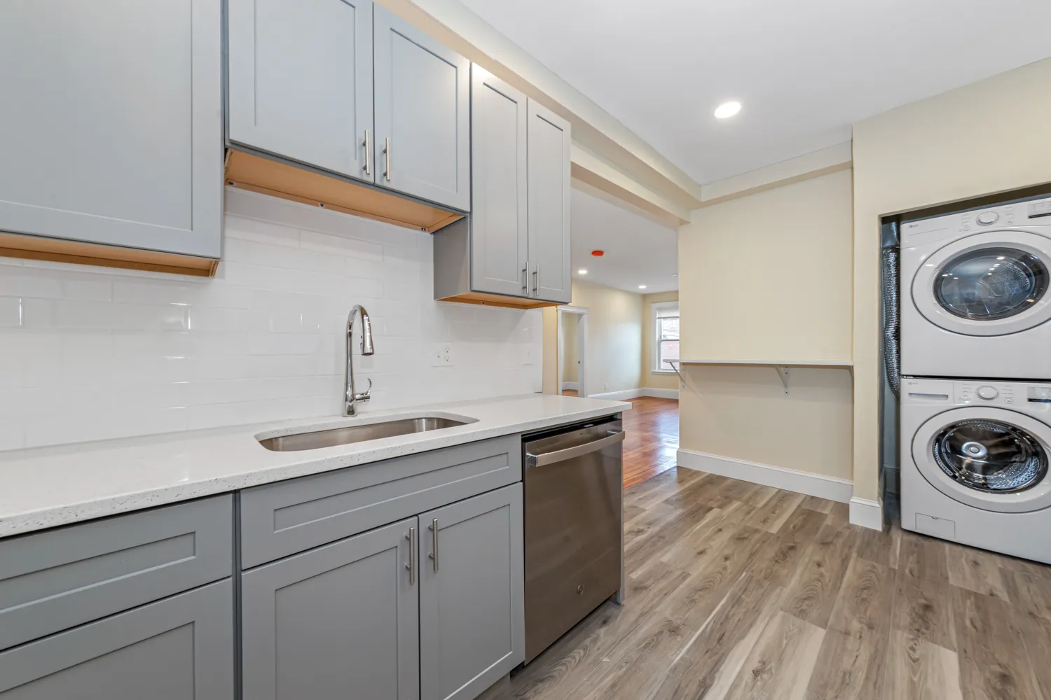 3 bed, 1 bath apartment for rent at 44 Brackett St Unit 3, Brighton — photo 11 of 27
