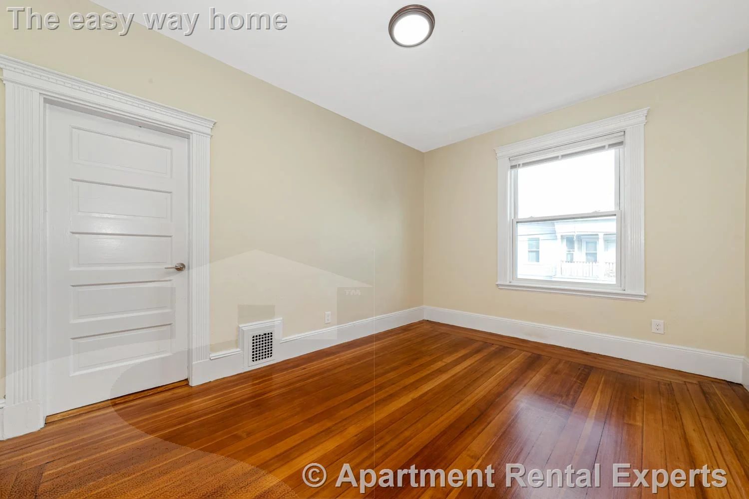 3 bed, 1 bath apartment for rent at 44 Brackett St Unit 3, Brighton — photo 9 of 16