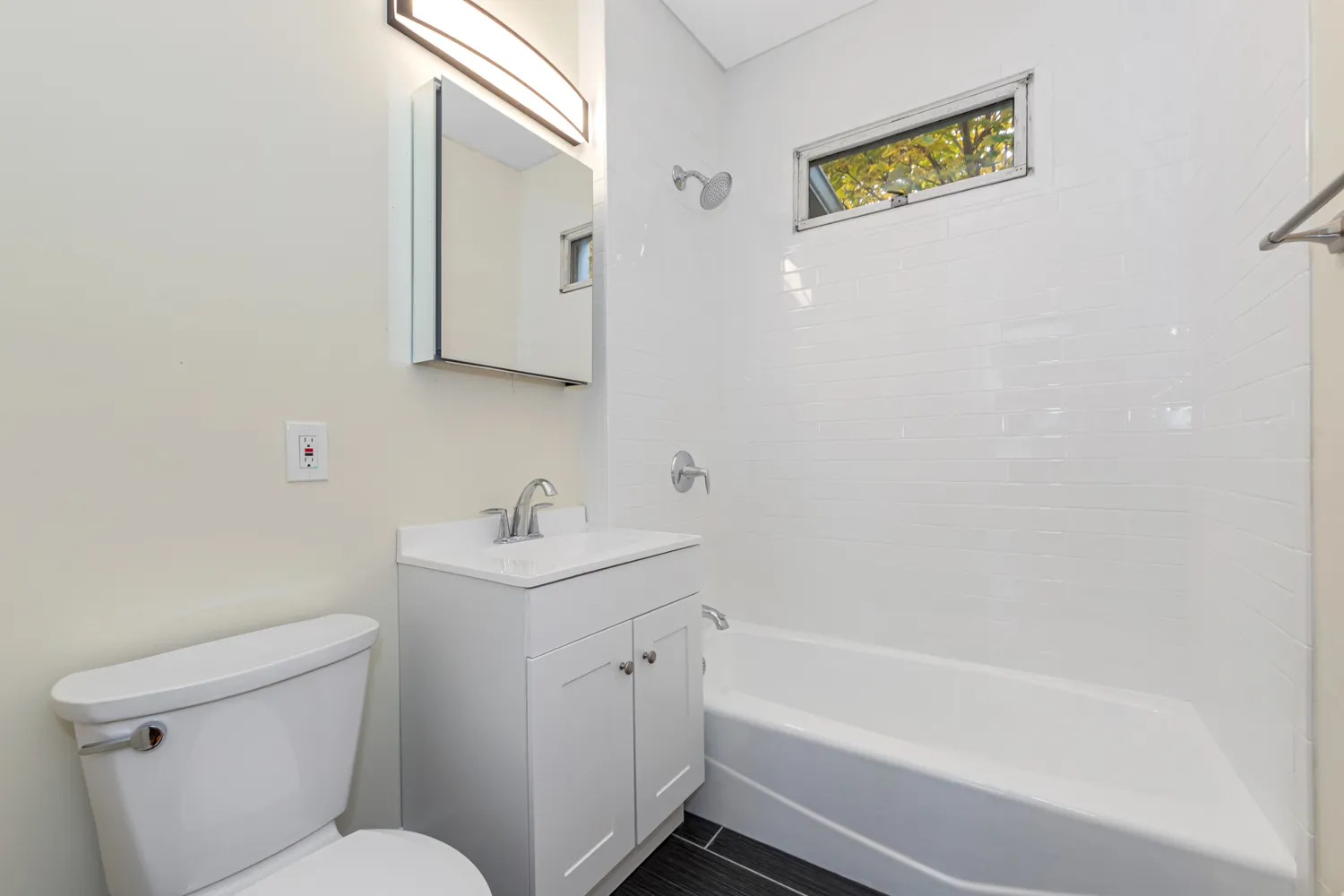 3 bed, 1 bath apartment for rent at 44 Brackett St Unit 3, Brighton — photo 14 of 27