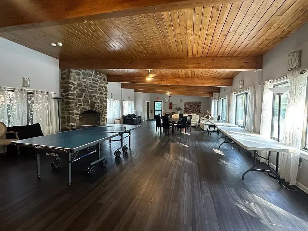 2 bed, 1 bath apartment for rent at 44 Broadlawn Park Unit 17A, West Roxbury — photo 4 of 17