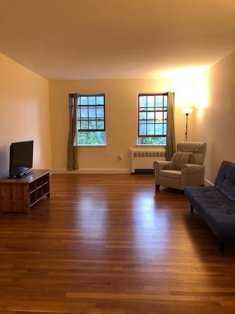 2 bed, 1 bath apartment for rent at 44 Browne St Unit 5, North Brookline — photo 4 of 13