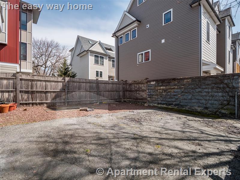 2 bed, 1 bath apartment for rent at 44 Cameron Ave Unit 1, Davis Square — photo 24 of 24