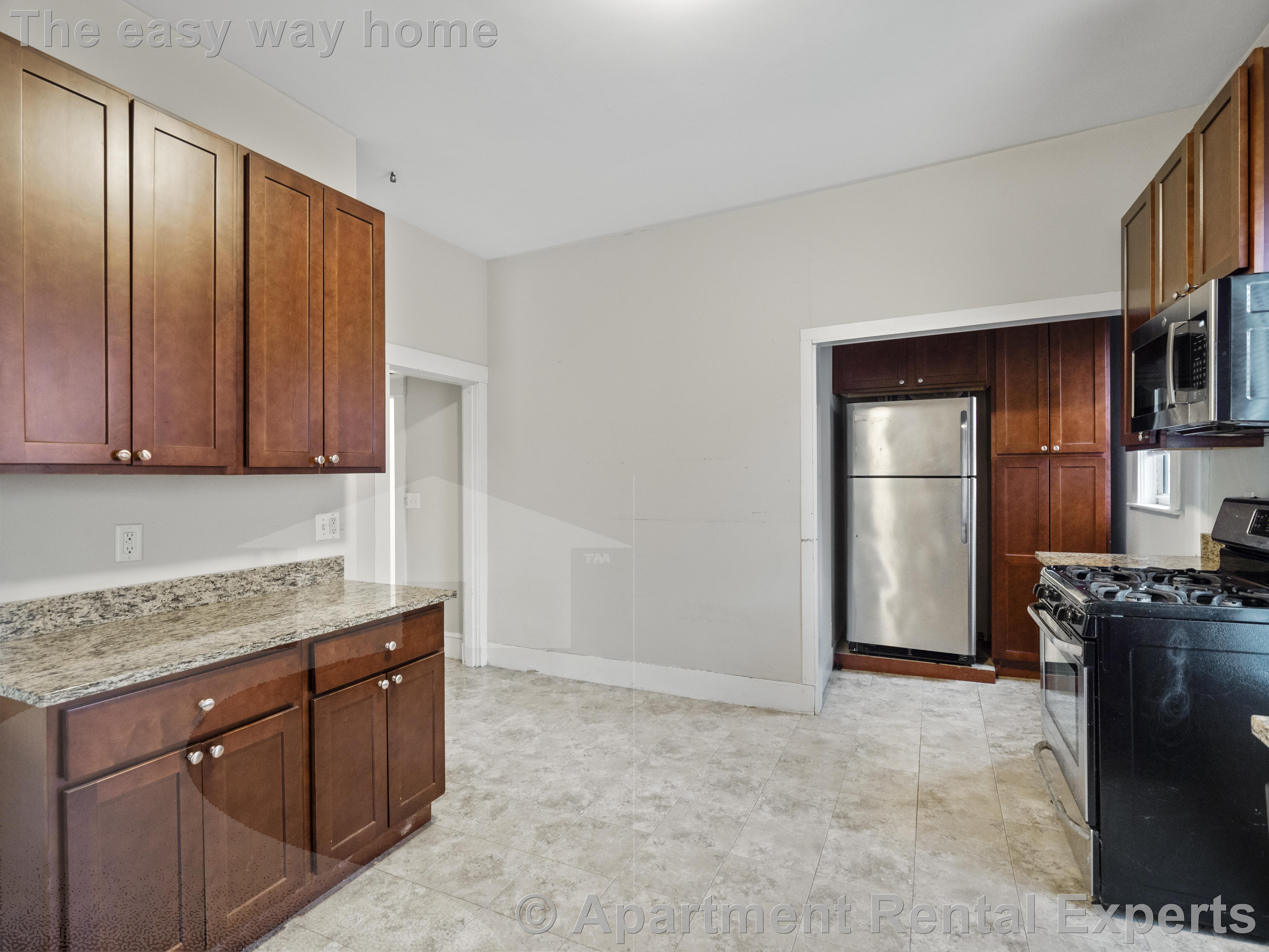 2 bed, 1 bath apartment for rent at 44 Cameron Ave Unit 1, Davis Square — photo 4 of 24