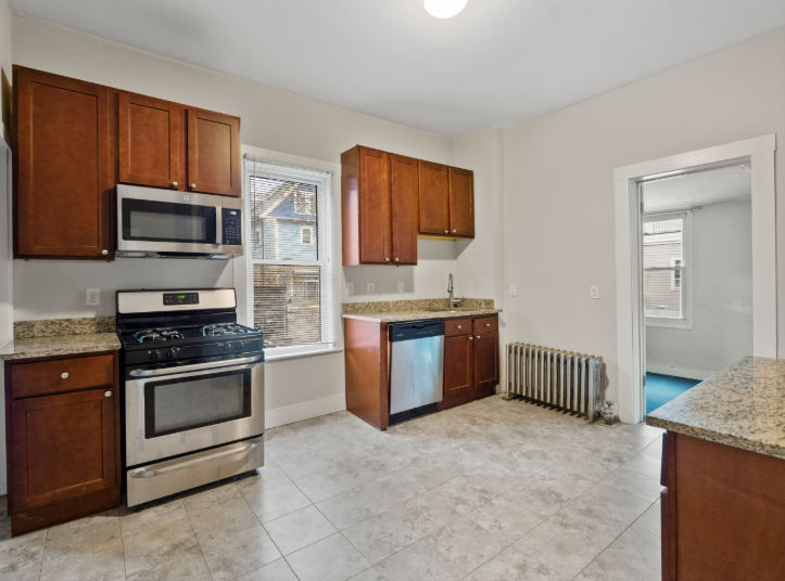 4 bed, 1 bath apartment for rent at 44 Cameron Ave Unit 2, Teele Square — photo 1 of 21