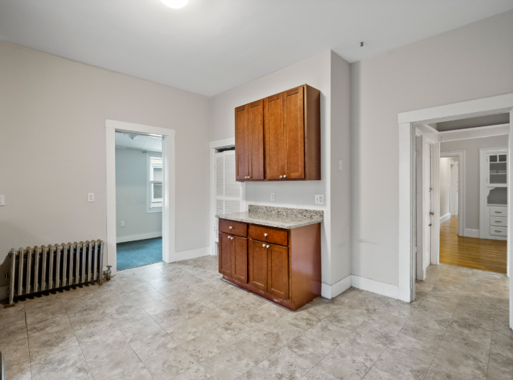 4 bed, 1 bath apartment for rent at 44 Cameron Ave Unit 2, Teele Square — photo 5 of 21