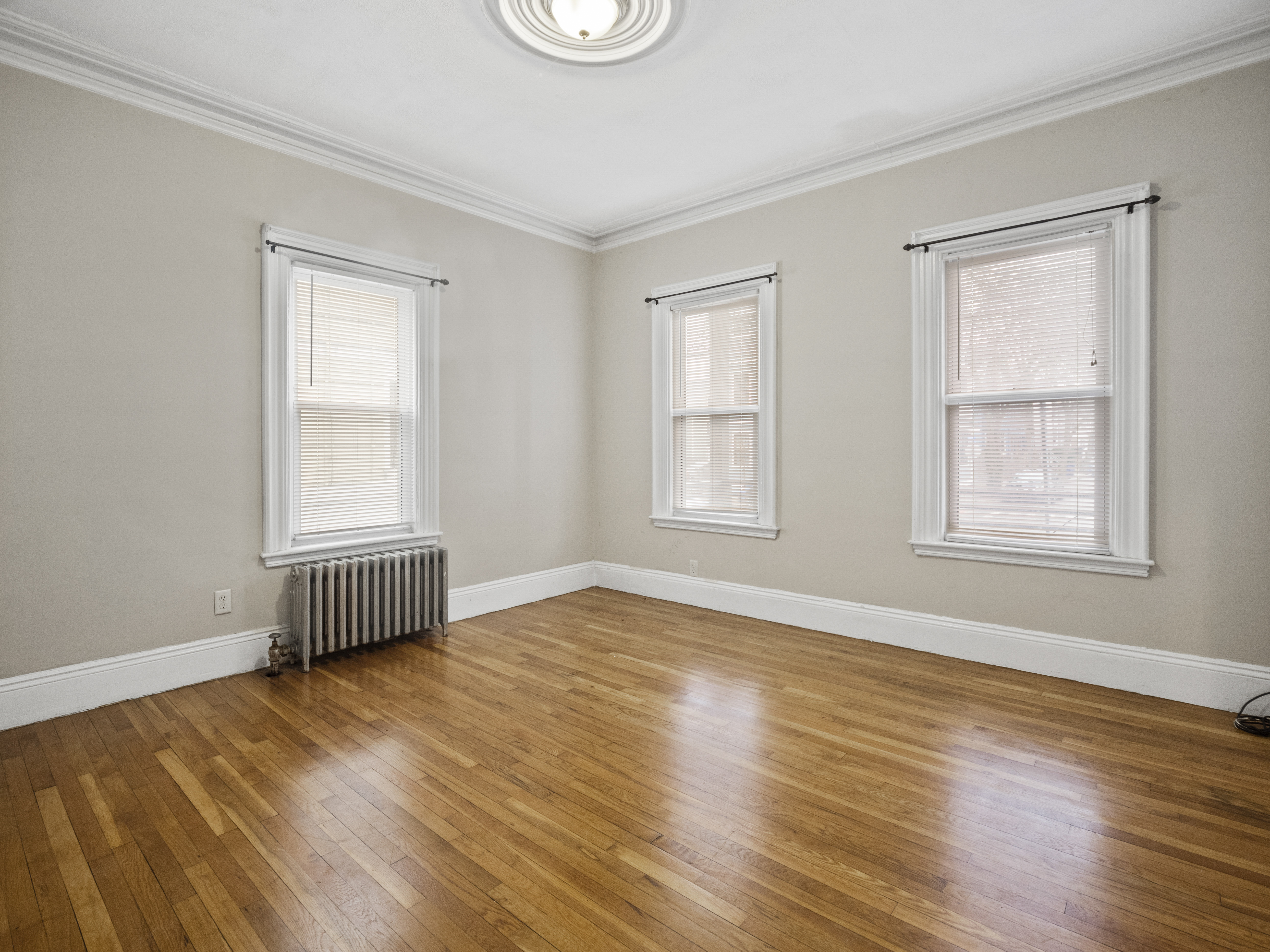 2 bed, 1 bath apartment for rent at 44 Cameron Ave Unit A, Teele Square — photo 12 of 14