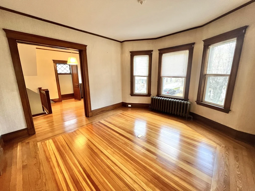 3 bed, 1 bath apartment for rent at 44 Capitol St Unit 1, Watertown — photo 6 of 25