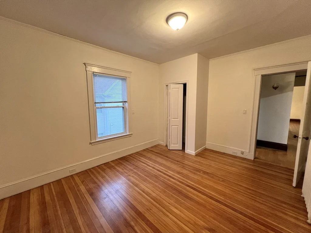 3 bed, 1 bath apartment for rent at 44 Capitol St Unit 1, Watertown — photo 5 of 25