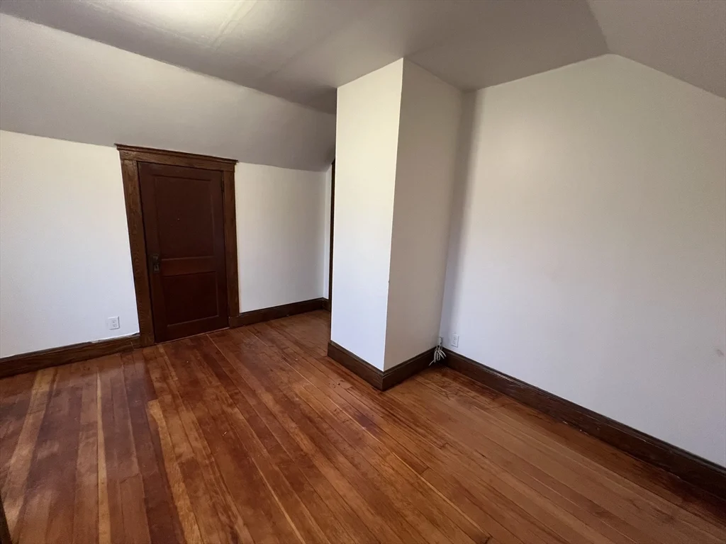 3 bed, 1 bath apartment for rent at 44 Capitol St Unit 1, Watertown — photo 20 of 25