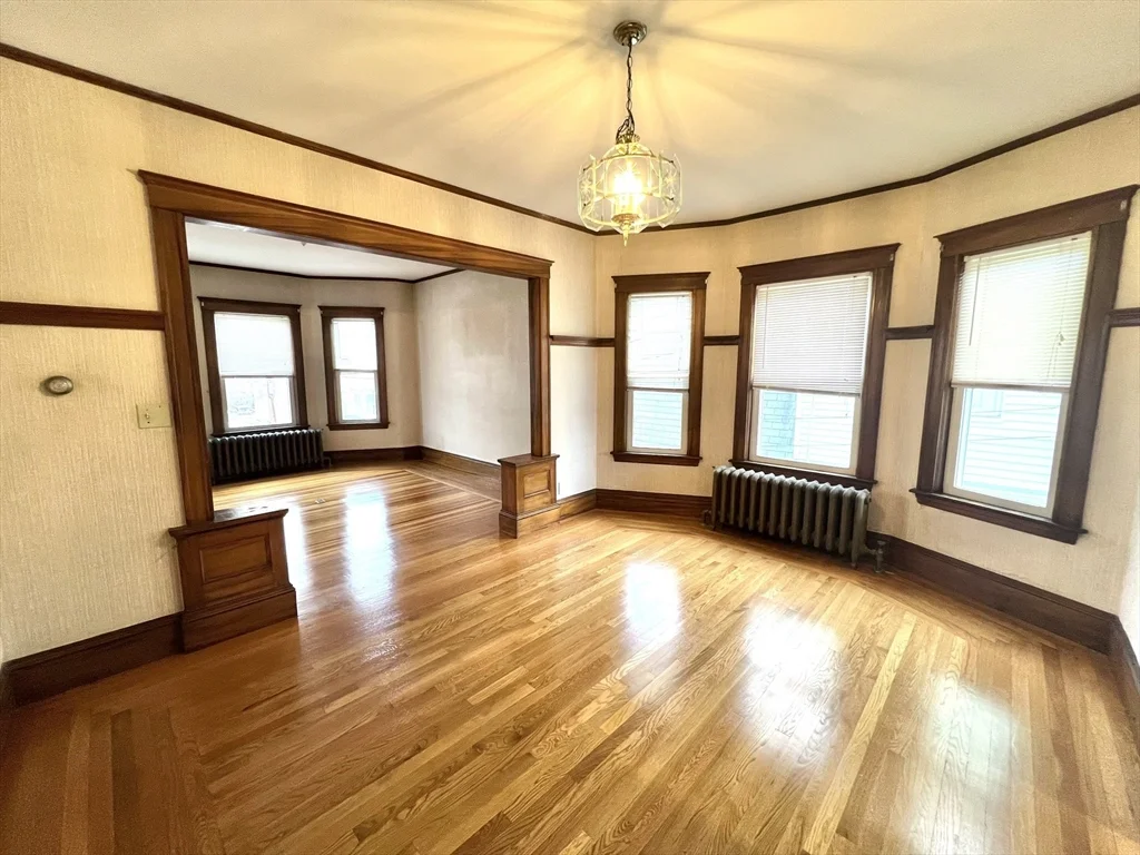 3 bed, 1 bath apartment for rent at 44 Capitol St Unit 1, Watertown — photo 9 of 25