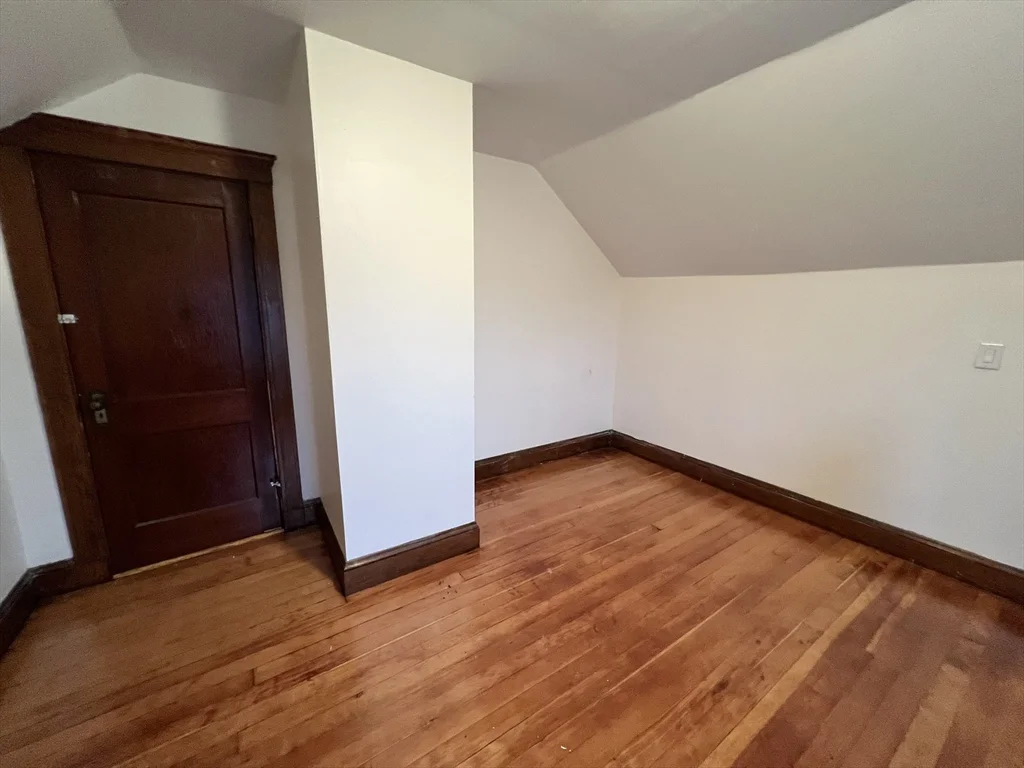 3 bed, 1 bath apartment for rent at 44 Capitol St Unit 1, Watertown — photo 19 of 25