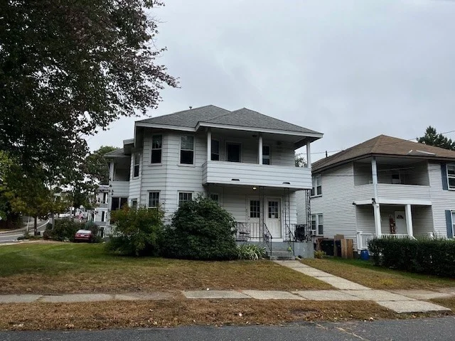 2 bed, 1 bath apartment for rent at 44 Carter Unit 1, Leominster