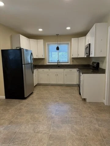 2 bed, 1 bath apartment for rent at 44 Carter Unit 1, Leominster — photo 2 of 12